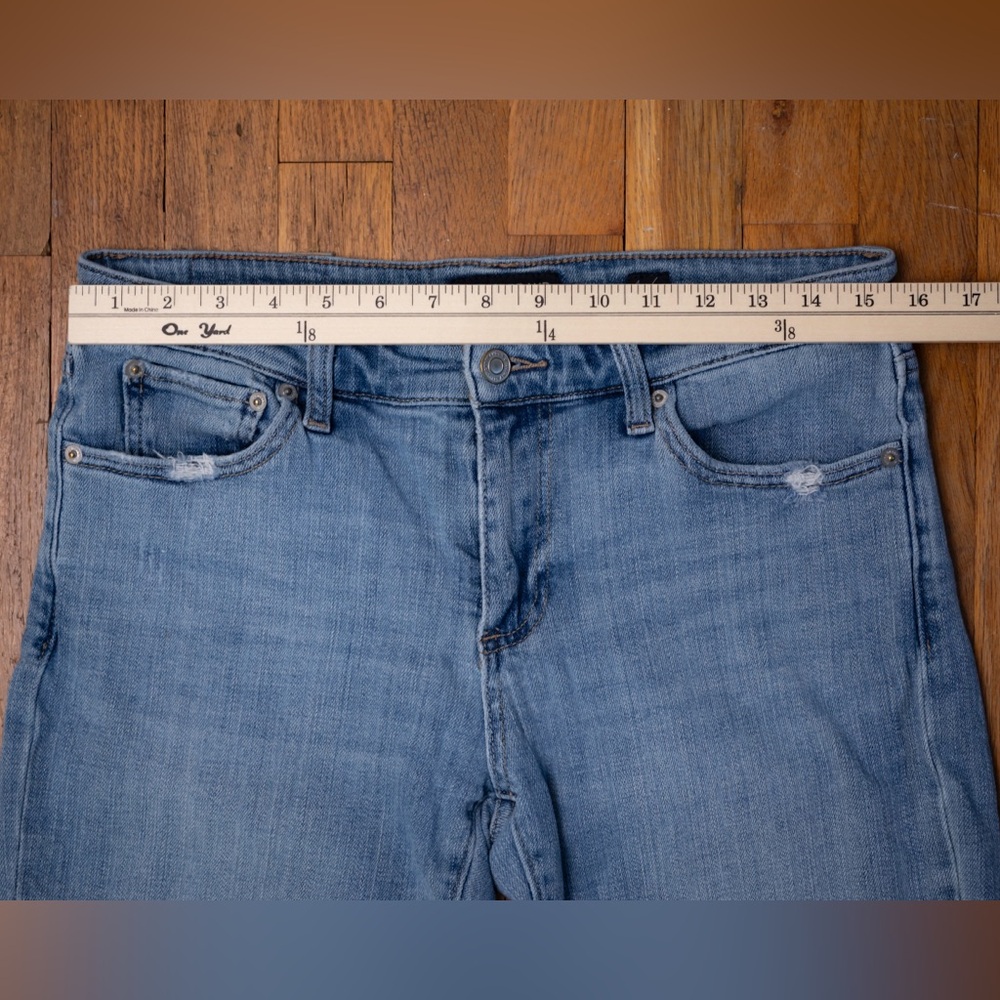 Lucky midrise, boyfriend jeans size 4/27 - Picture 9 of 12